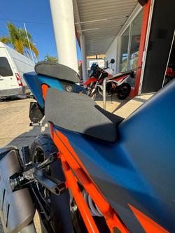 2023 KTM RC 390 RC Blue