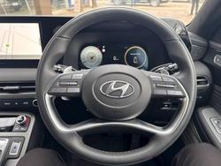 2024 Hyundai
Palisade Calligraphy Black Ink