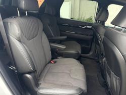2024 Hyundai
Palisade Calligraphy Black Ink