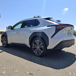 2024 Toyota bZ4X