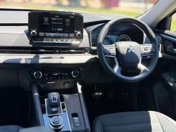 2024 Mitsubishi Outlander Aspire