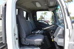 2015 Isuzu
Npr 45 155