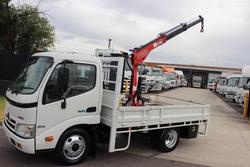 2008 Hino 300 616 300/ WHITE