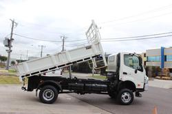 2022 Hino 817 4X4 Tipper 4X4 /817 TIPPER WHITE