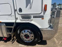2004 Kenworth
K104 6X4 Prime Mover B DOUBLE/ROAD TRAIN