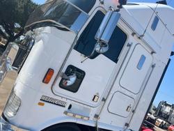 2004 Kenworth
K104 6X4 Prime Mover B DOUBLE/ROAD TRAIN