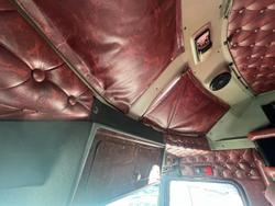 2004 Kenworth
K104 6X4 Prime Mover B DOUBLE/ROAD TRAIN