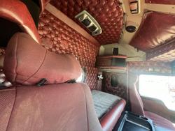 2004 Kenworth
K104 6X4 Prime Mover B DOUBLE/ROAD TRAIN