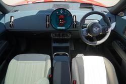 2024 MINI Countryman E Favoured