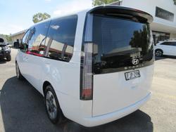 2024 Hyundai STARIA Highlander