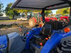0 Iseki Tg5570 Rops 60Hp Ind Wheels Fel & 4In1 Bkt 389 Hours Blue