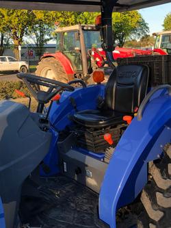 0 Iseki Tg5570 Rops 60Hp Ind Wheels Fel & 4In1 Bkt 389 Hours Blue