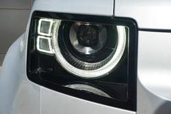 2024 Land Rover Defender 110 P400e X-Dynamic SE