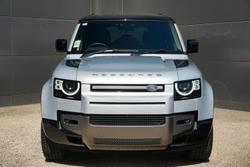 2024 Land Rover
Defender 110 P400e X-Dynamic SE