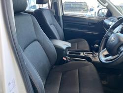 2023 Toyota
Hilux SR