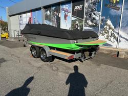 2020 Nautique 200