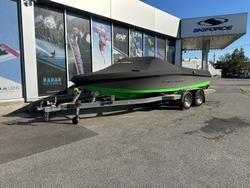 2020 Nautique 200