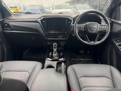 2024 Isuzu
                D-MAX X-TERRAIN