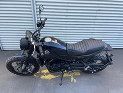 2024 Benelli Leoncino Trail Leoncino Black