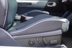 2024 MINI Cooper SE Favoured