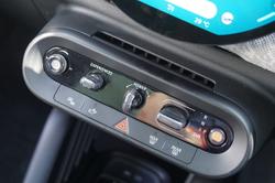 2024 MINI Cooper SE Favoured