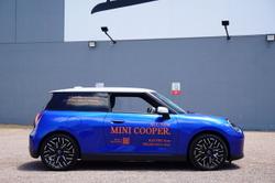 2024 MINI Cooper SE Favoured