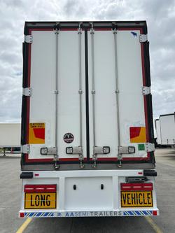 2015 Krueger/Schmitz St3 34 Pallet -30 Freezer B Double Silver