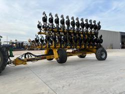 0 SERAFIN ULTISOW FORWARD FOLD S1248 SINGLE DISC SEEDER YELLOW