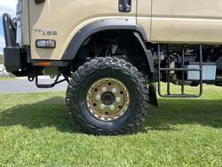 2025 Isuzu N Series NPS 75/45-155 Beige