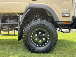 2025 Isuzu N Series NPS 75/45-155 Beige