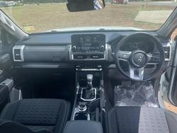 2024 Mitsubishi Triton GLS