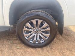 2024 Mitsubishi Triton GLS