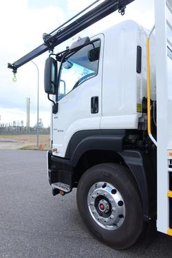 2025 Isuzu F Series FYJ300-350