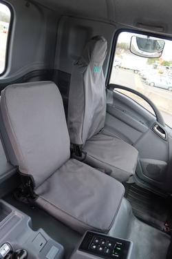 2025 Isuzu F Series FYJ300-350