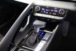 2025 Hyundai
i30 Hybrid