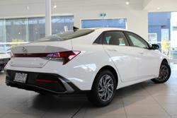 2025 Hyundai
i30 Hybrid