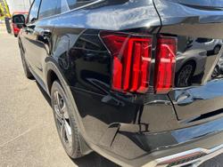 2021 Kia
                Sorento Sport+