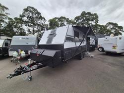 Urban Caravans 22'6
