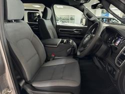 2024 RAM
1500 Big Horn