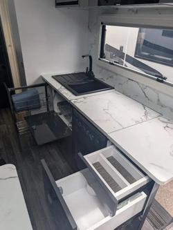 2025 Millard 2024 Millard Mflow 19'6 Family 3 X Bunks