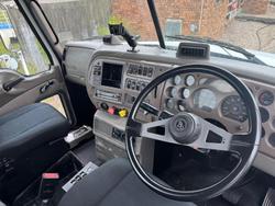 2006 Mack Metro-Liner