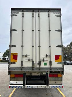 2017 GTB St3 -28 Freezer Double Stacker