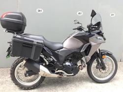 2017 Kawasaki
Versys-X 300 (KLE300C)