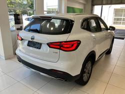 2022 MG HS Vibe SAS23 MY22 York White