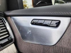 2023 Volvo
XC90 Recharge Ultimate T8 Plug-In Hybrid