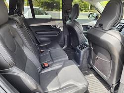 2023 Volvo
XC90 Recharge Ultimate T8 Plug-In Hybrid