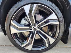 2023 Volvo
                XC90 Recharge Ultimate T8 Plug-In Hybrid