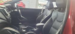 2016 Hyundai
Veloster SR Turbo
