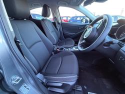 2024 Mazda
                2 G15 Pure