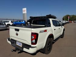2022 Nissan NAVARA WHITE PEARL